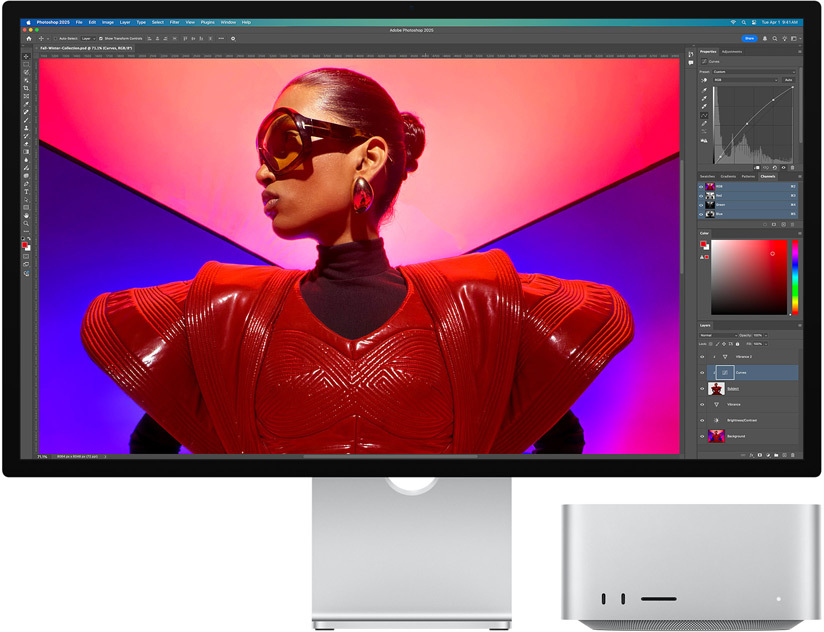 Studio Display en Mac Studio waarop in Adobe Photoshop wordt gewerkt